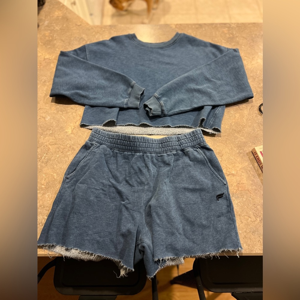 Fabletics Two Piece Set NWT